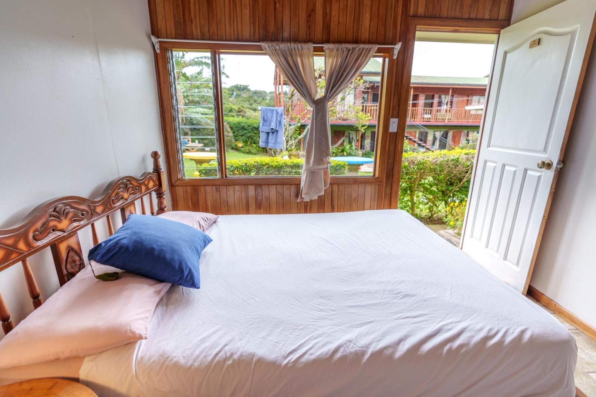 Pension Santa Elena Monteverde 外观 照片