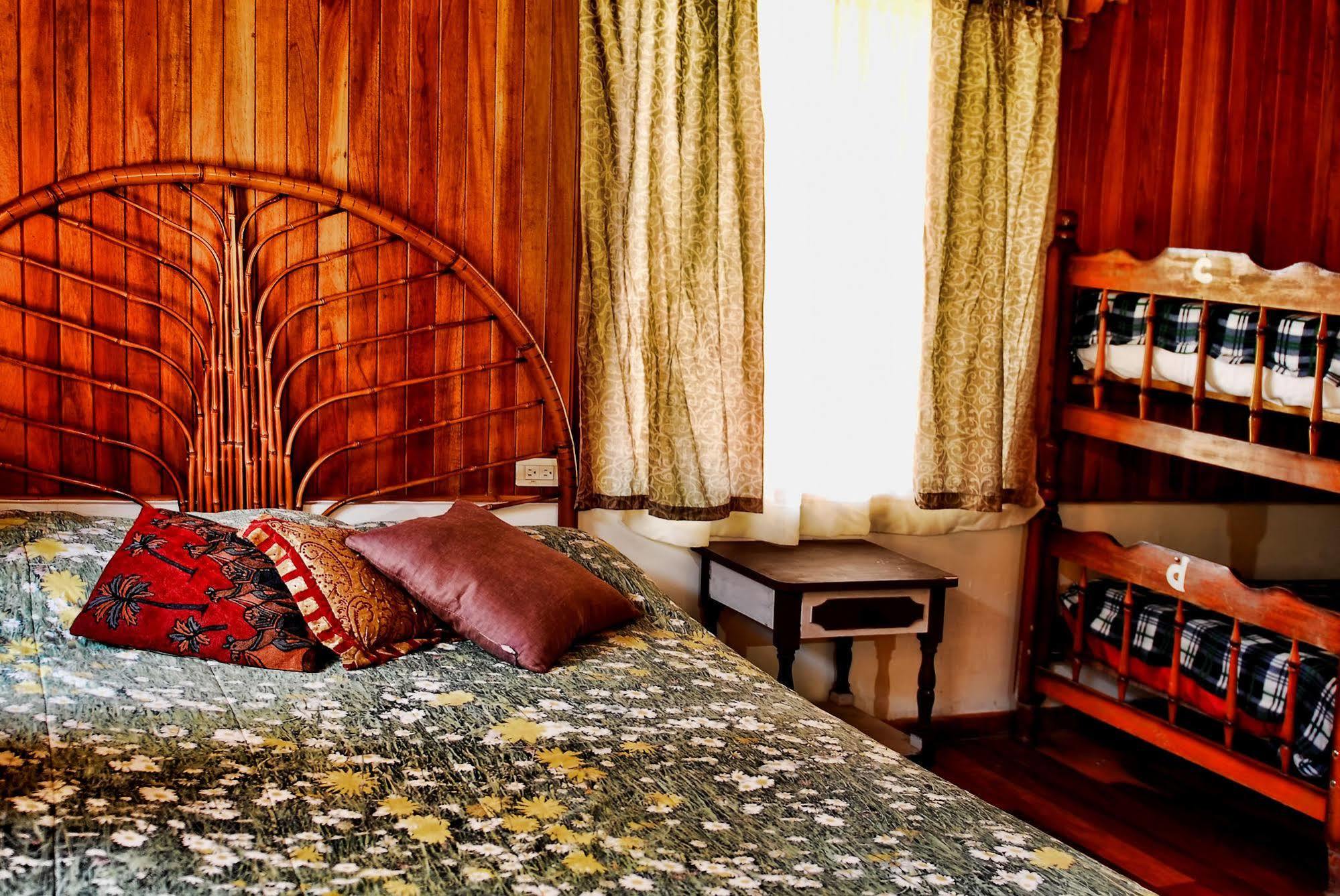 Pension Santa Elena Monteverde 外观 照片